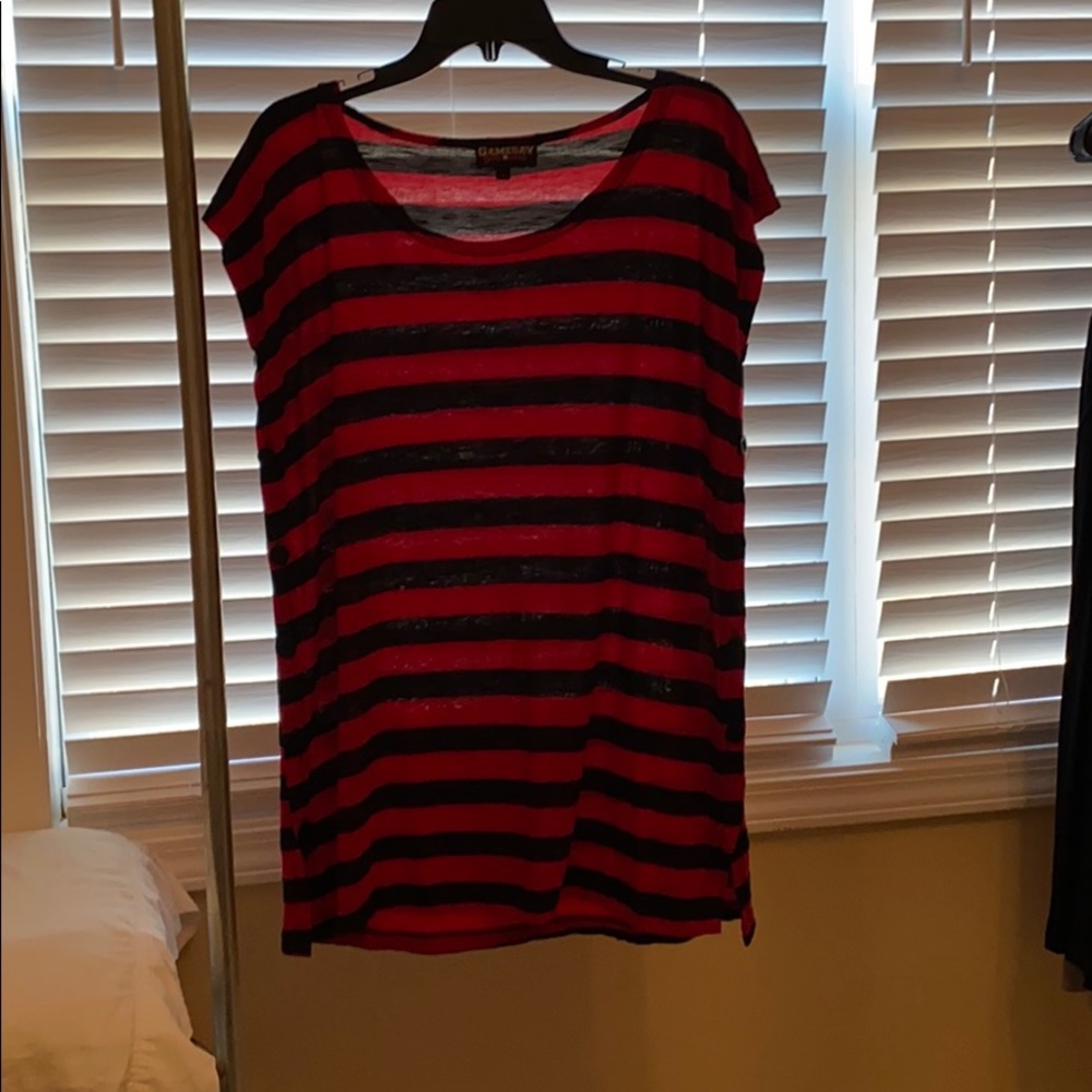 Gameday girl stuff red and black striped tunic